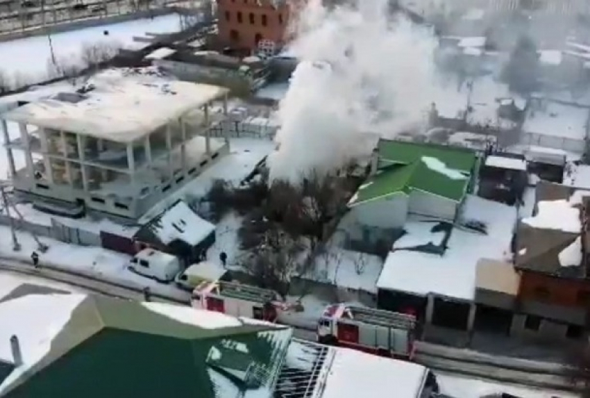 Пожар на западе Волгограда снял на видео квадрокоптер