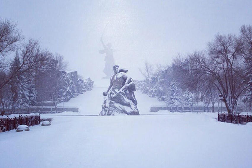 Синоптики: Новая неделя начнется в Волгограде со снегопада и метели 