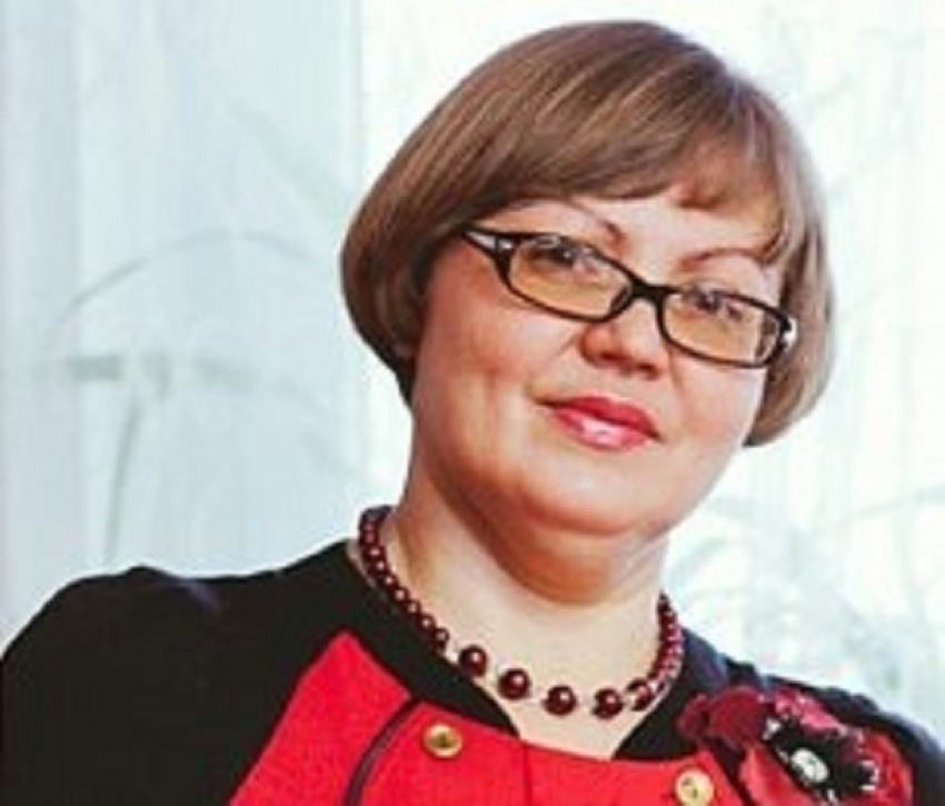 Рейтинговая система директора лицея №2 в Волгограде приводит к увольнениям учителей, - педагог Ирина Овчинникова 