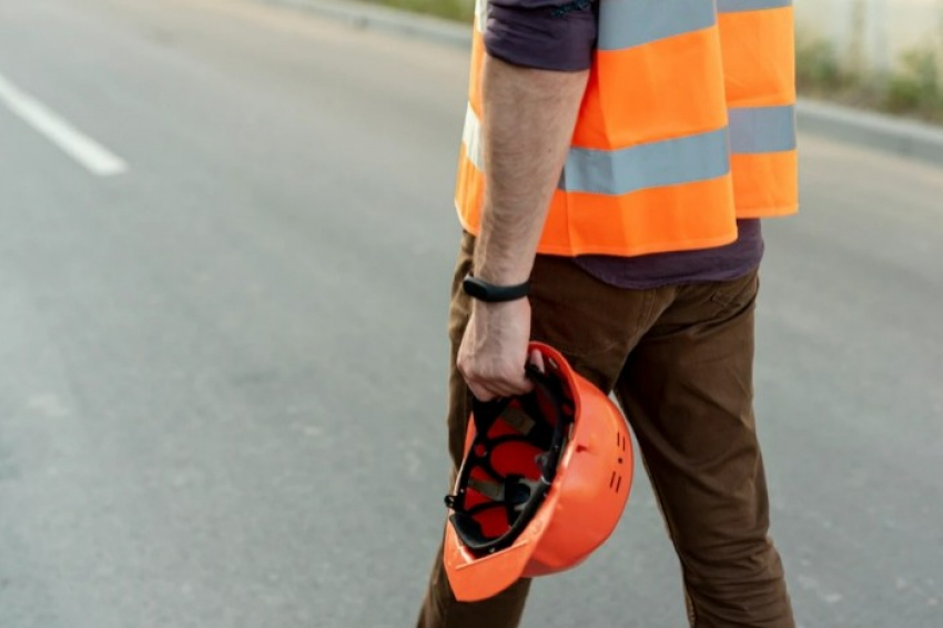 Работа для любителей строить и добывать