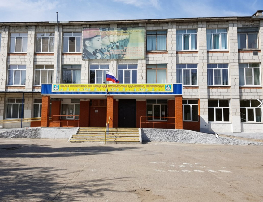 Сгоревшую в Волгограде школу закрыли на карантин