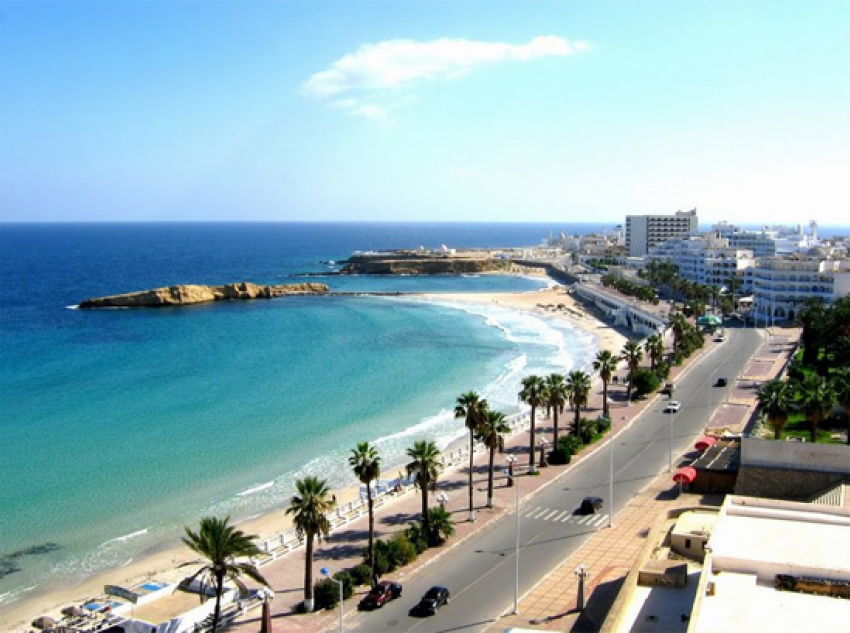 Туроператоры советуют волгоградцам повременить с поездками в Тунис