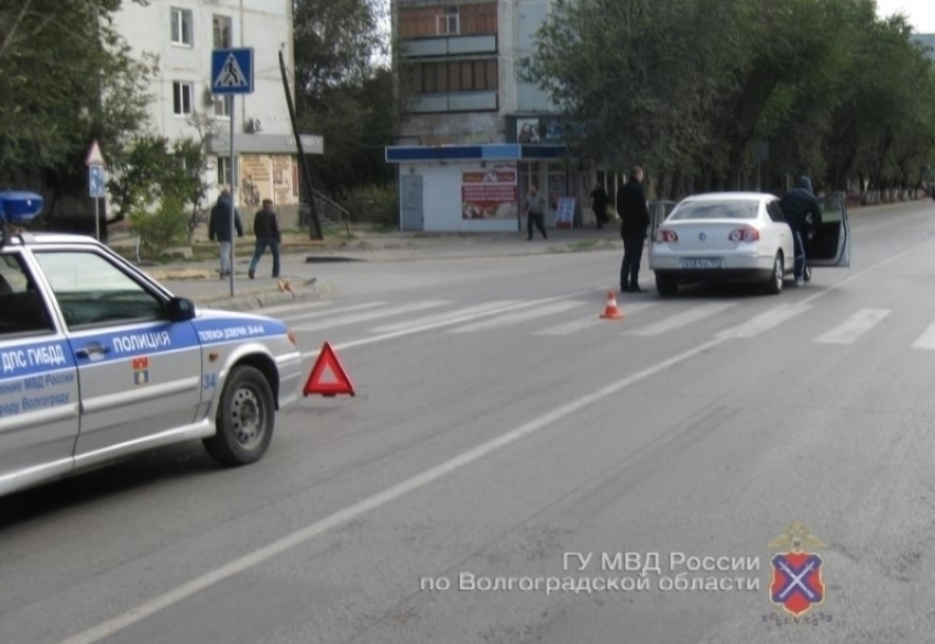 Молодая автоледи на Volkswagen сбила пенсионерку на «зебре»