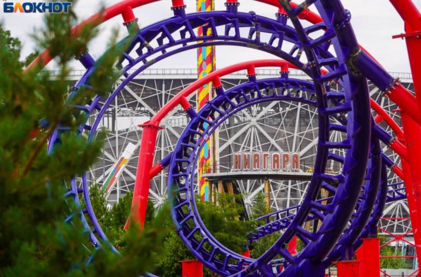 Визг на всю округу: в Волгограде запустили аттракцион «Русские горки»