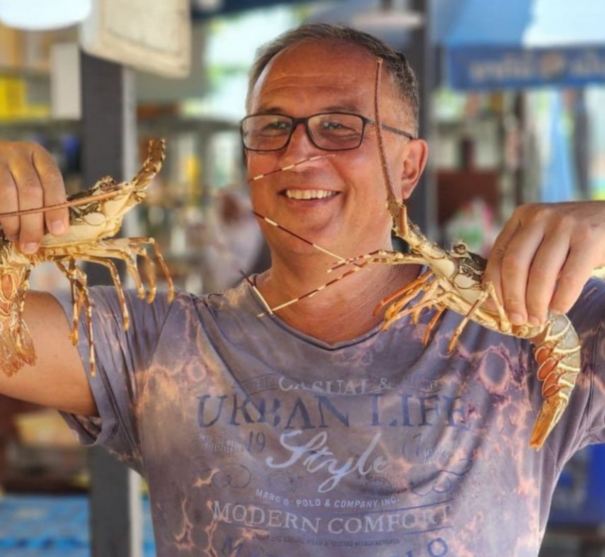 Многодетный политолог предложил стимул круче денег для повышения рождаемости  в стране