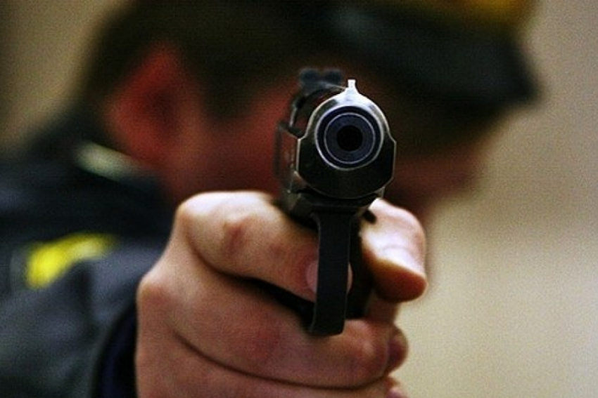 Под Волгоградом полицейский выстрелил, чтобы задержать 31-летнего грабителя 