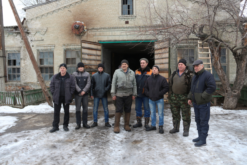 Уставшие ждать зарплату рабочие объявили итальянскую забастовку в Волгоградской области