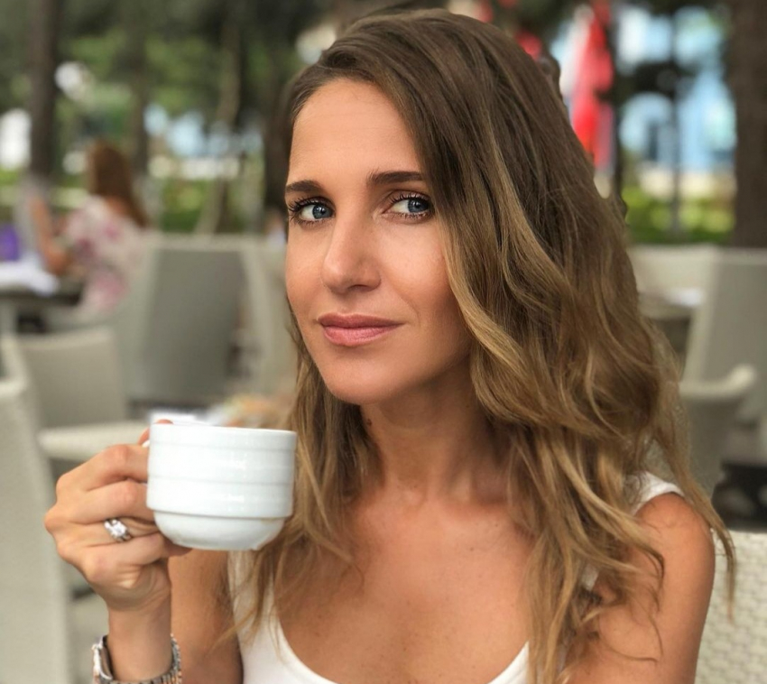 Экс-солистка «Блестящих» Юлия Ковальчук рассказала о последствиях отказа от кофе