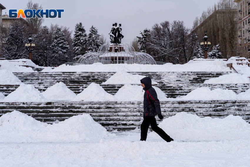 Снежный понедельник с крепким морозом до -23º пришел в Волгоградскую область