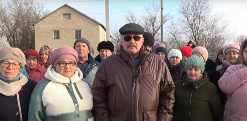 Уголовное дело грозит чиновникам за выживающий 100 лет без воды поселок под Волгоградом