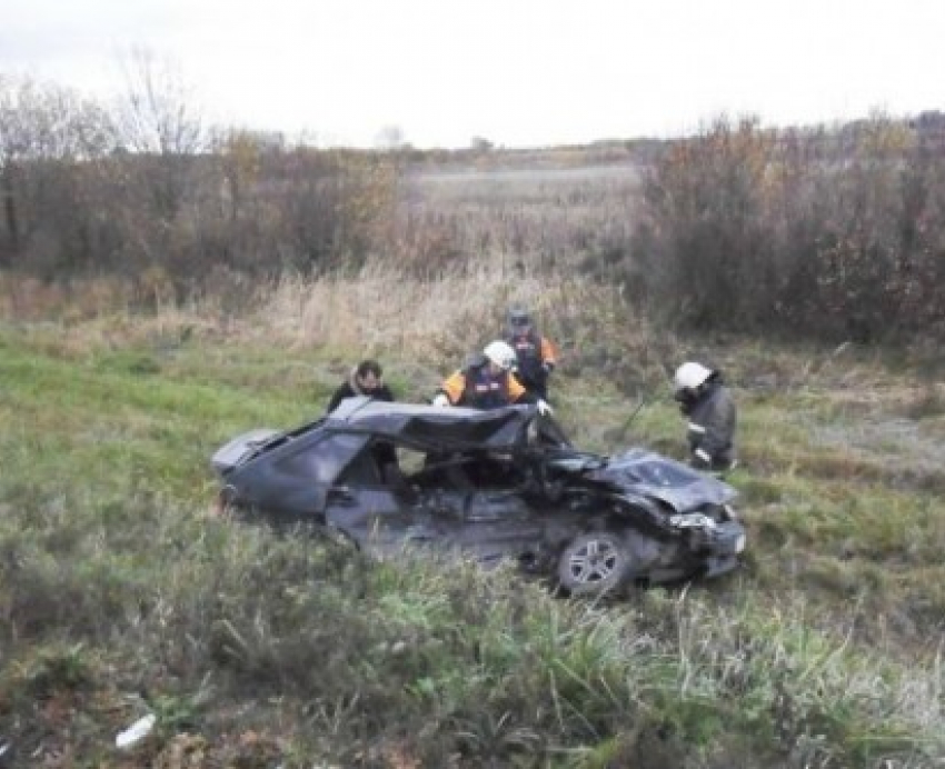 Под Волгоградом возбуждено уголовное дело по факту ДТП, унесшего жизни четырех человек