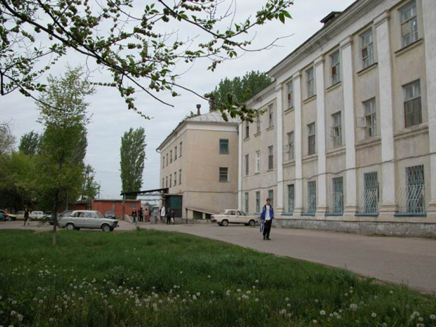 Передозировка наркотиков: в Волгоградской области впали в кому школьник с тремя друзьями