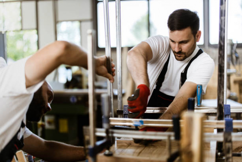 Собирай и складывай за 50000 рублей в месяц