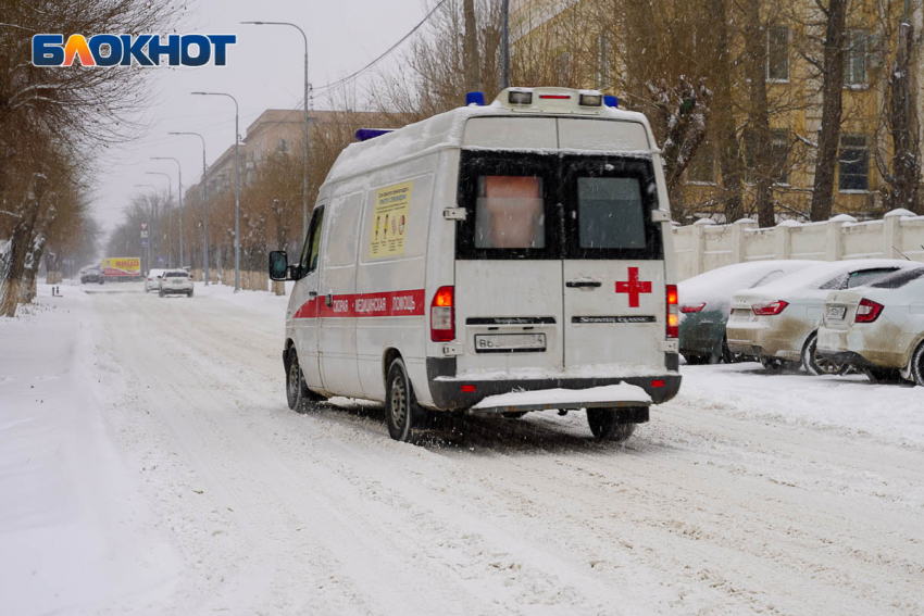 В Волгограде врачи спасают двоих детей от ожогов