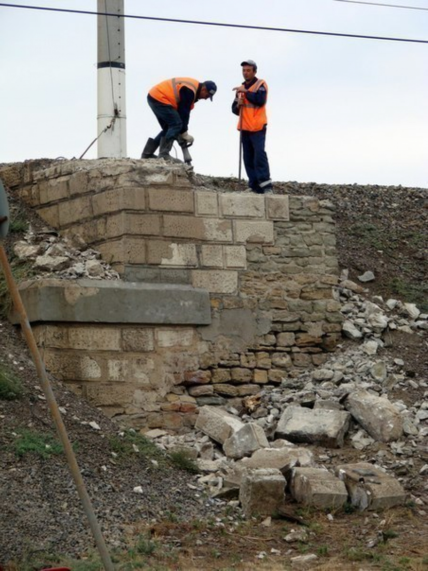 В Волгограде проводят демонтаж Царицынского виадука