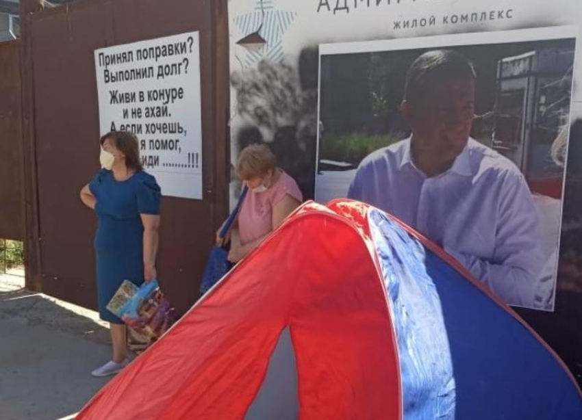Голодать будут женщины: дольщики заявили о бессрочной голодовке в Волгограде