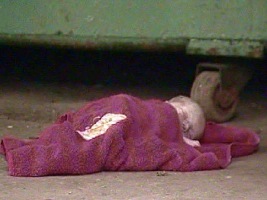 Мертвый младенец обнаружен возле гаражей в Михайловке