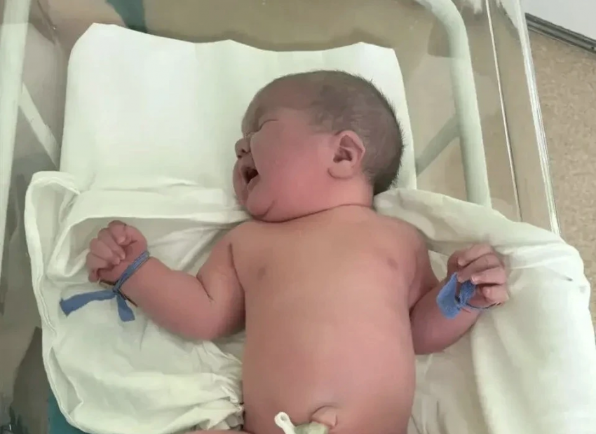 Ребенок весом более семи килограммов родился под Волгоградом