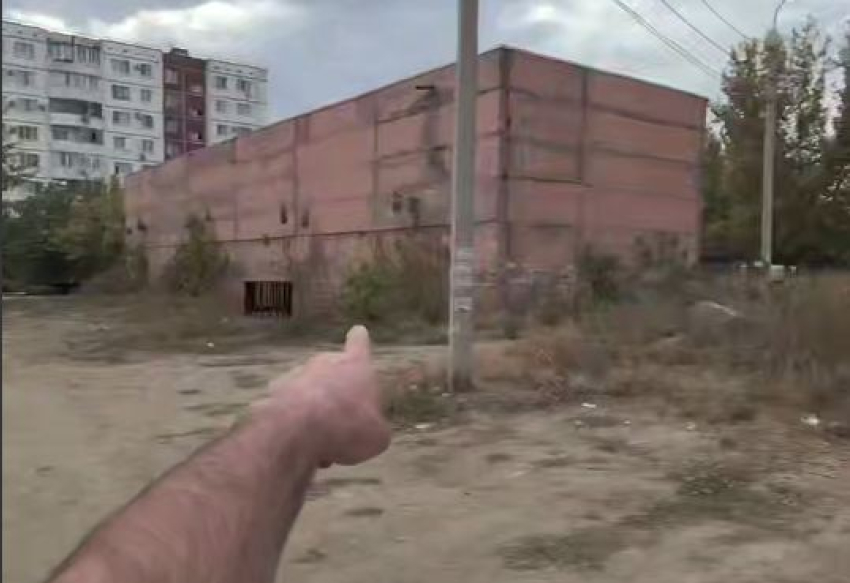 Массовое возмущение штрафами за парковку на зеленой зоне зреет в Волгограде: «Нашли бездонную кормушку»