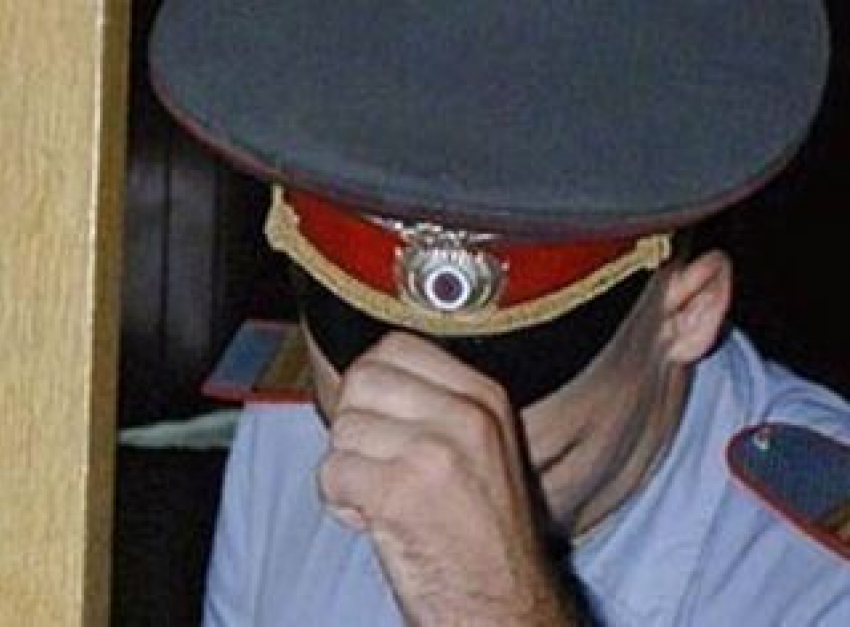 Под Волгоградом полицейского уволили за подделку протоколов