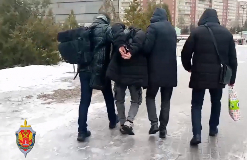 Мечтавший воевать на стороне ВСУ волгоградец задержан ФСБ при попытке побега: видео