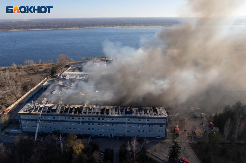 Роспотребнадзор озвучил результаты проверки воздуха после крупного пожара у ТРЦ в Волгограде