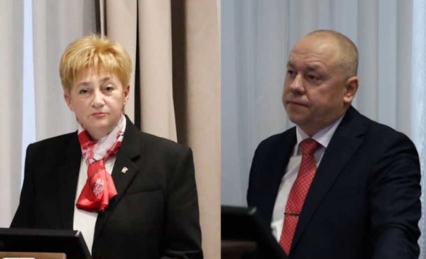 Двоих крупных чиновников уволили в Волгоградской области