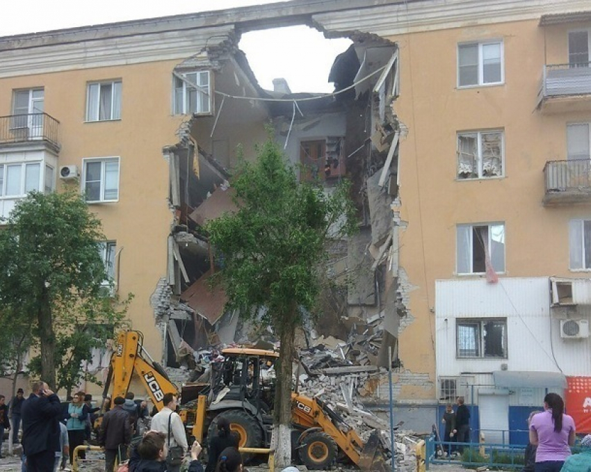 Появилось видео с места взрыва в пятиэтажном доме Волгограда