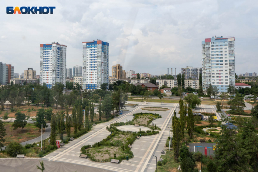 Стала известна судьба кафе-недостроя в центре Волгограда