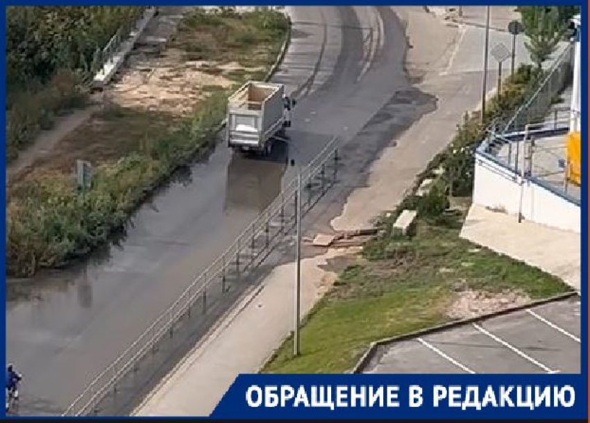 Стоки у стадиона Слуцкого «Бомбонера» обвинили в диверсии пруда с утками