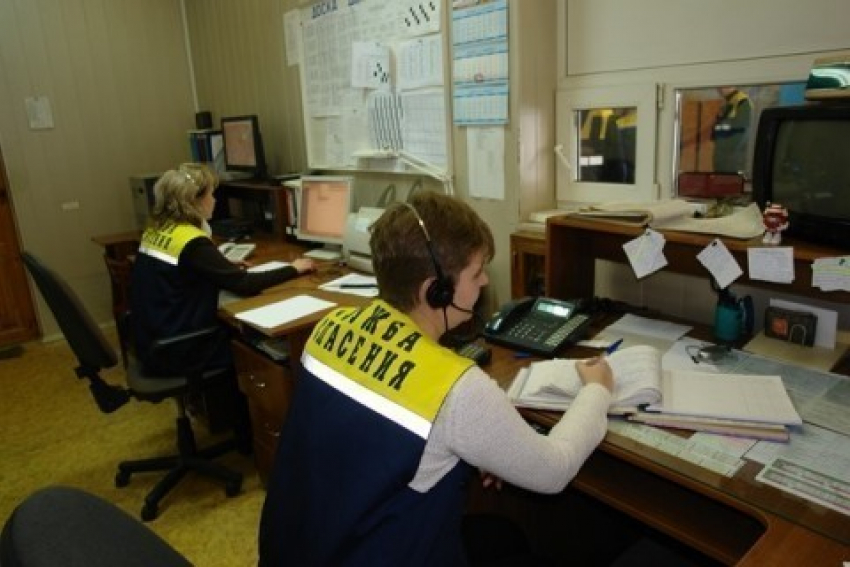 В Волгограде спасатели распилили кольцо на пальце 5-летнего мальчика