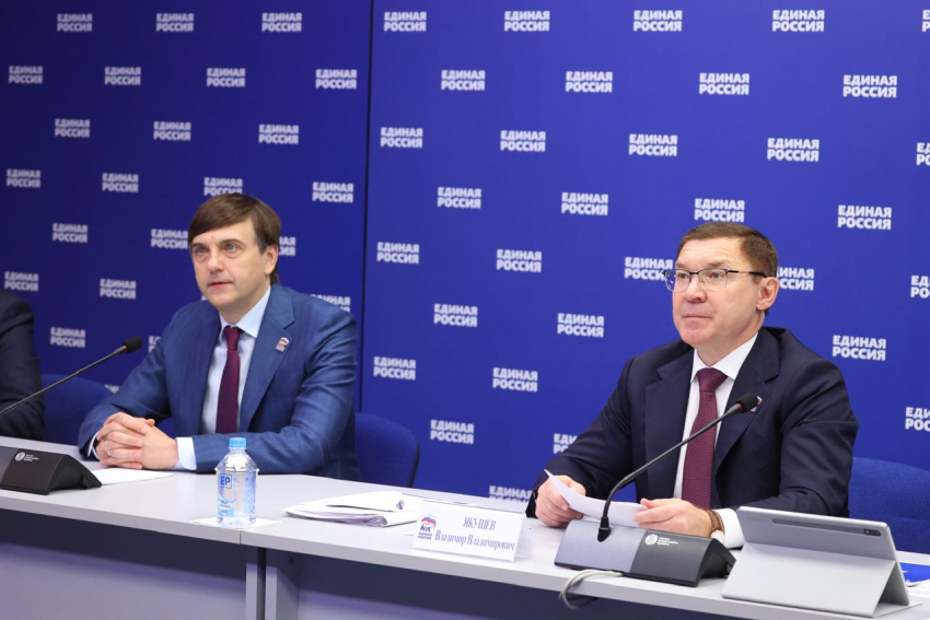 «Единая Россия» проверяет готовность образовательной инфраструктуры к новому учебному году