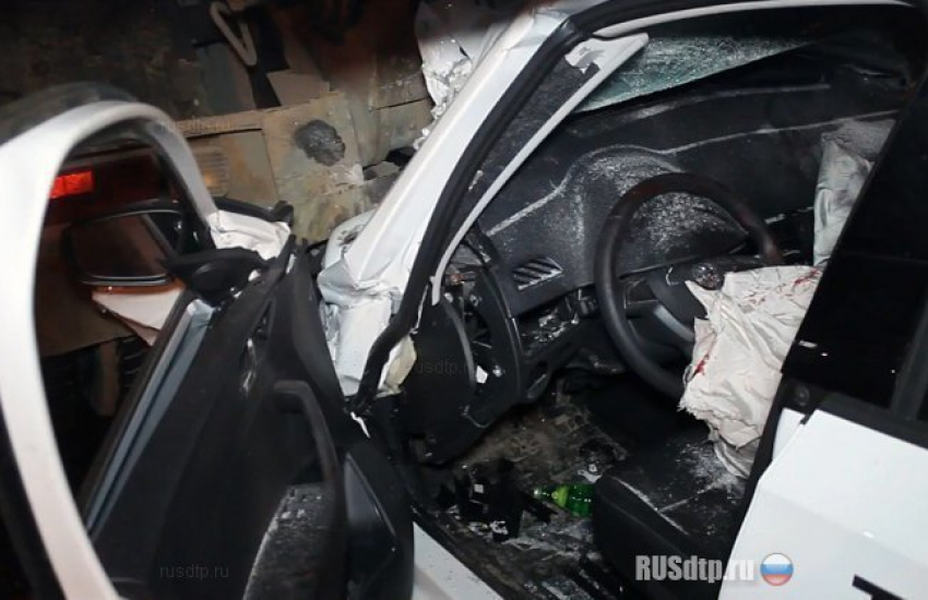 Двое человек погибли в сгоревшем Skoda в Камышине
