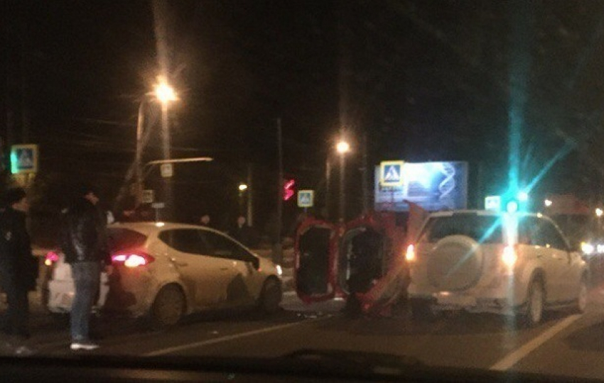 На Первой Продольной Волгограда произошла массовая авария