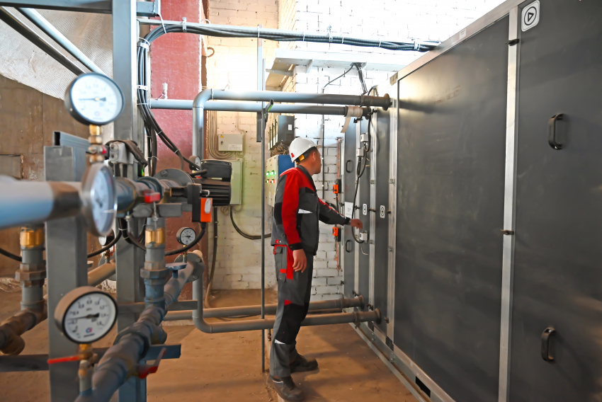 Завод «Красный Октябрь» обновляет системы вентиляции в цехах