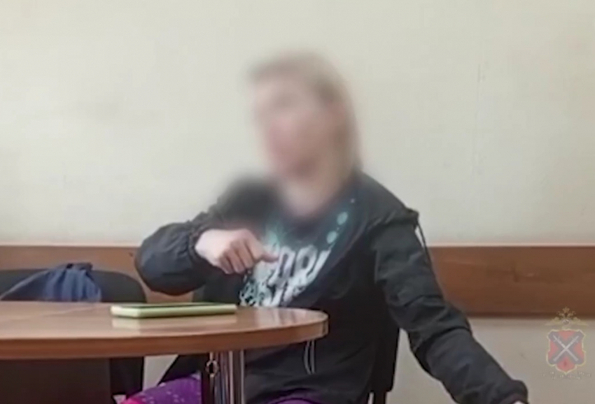 «Бросила, пыхнуло, рвануло»: женщина по странной причине сожгла две машины в Волгограде