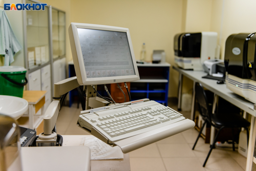 Прорыв в нейрохирургии: волгоградские врачи провели редкую операцию на стволе мозга