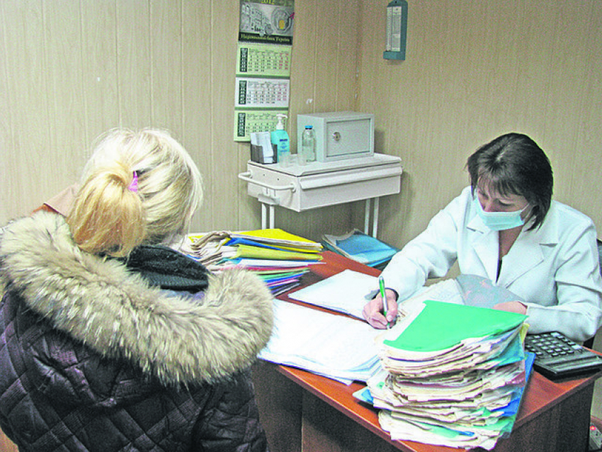 В Волгограде медсестра  дома-интерната торговала синтетическими наркотиками