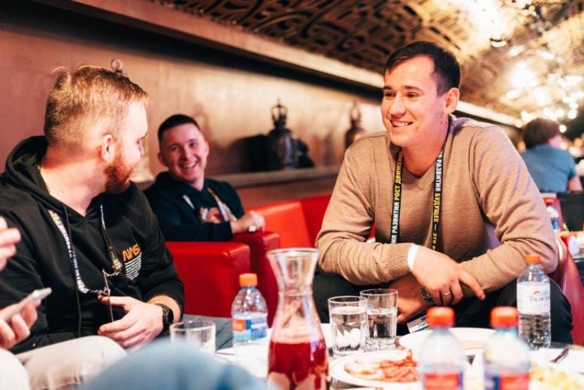 Море идей: молодежь Гремячинского ГОКа отправилась на молодежный Слет в Сочи