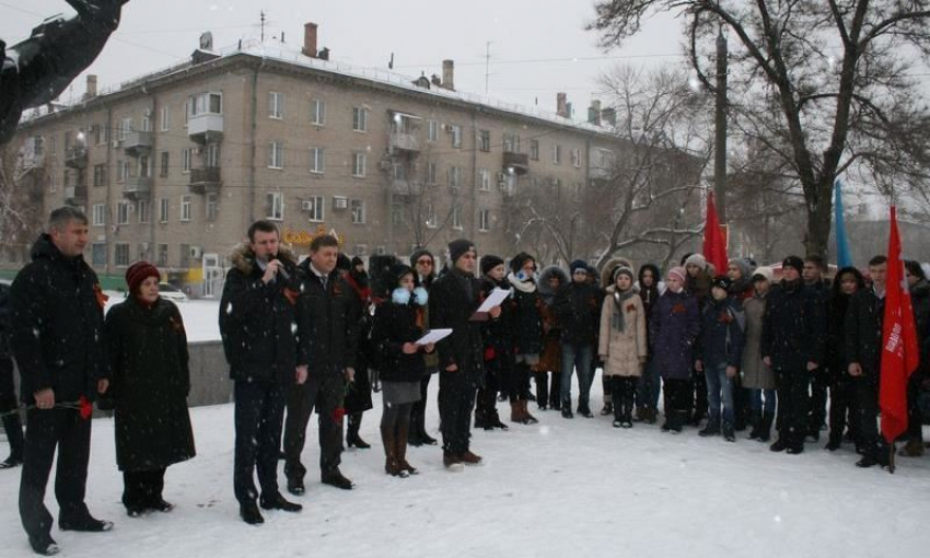 Память погибших защитников Отечества почтили в Волгограде 