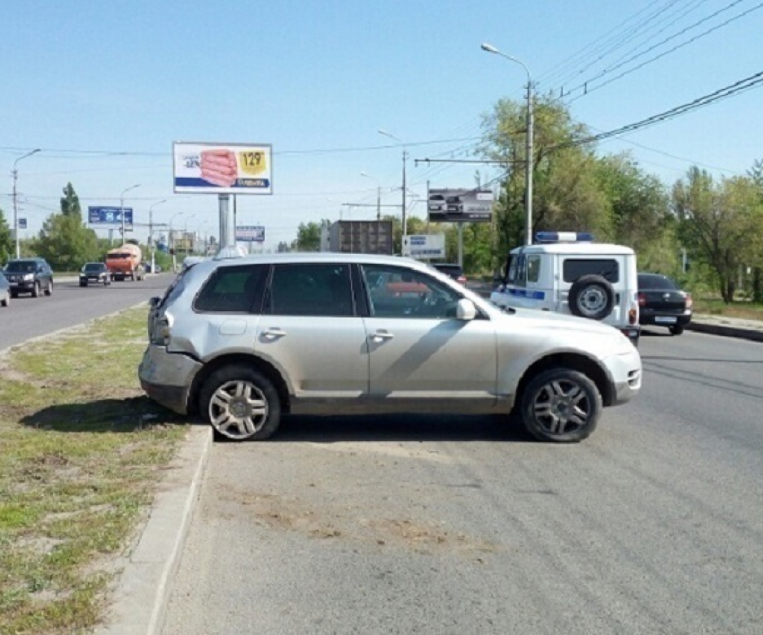 Женщина за рулем «Нивы» устроила массовое ДТП в Волгограде: пострадали двое детей и взрослые