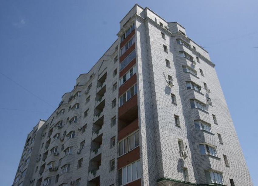 Продуманная пенсионерка из Волгограда продала квартиру знакомой и присвоила деньги