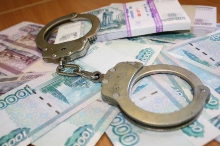 Волгоградку осудят за уклонение от уплаты налогов на 12 млн рублей