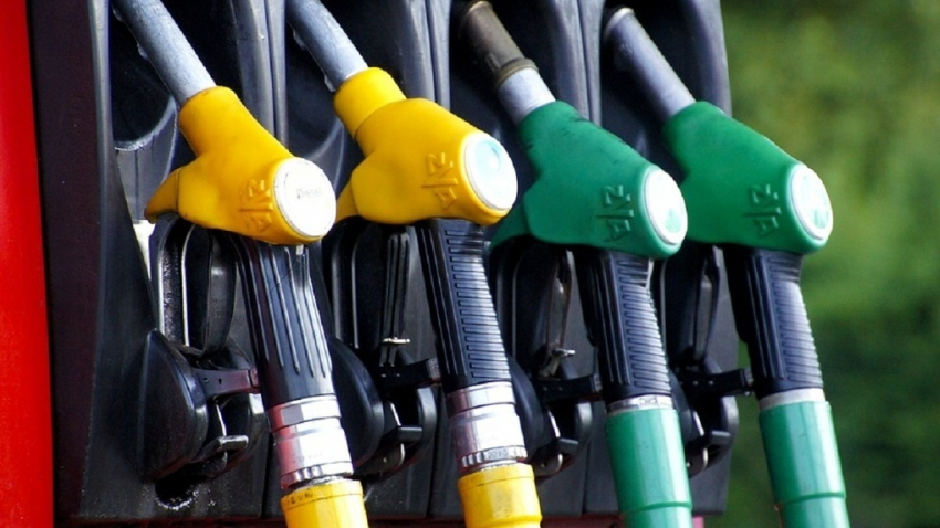 Цены на бензин подскочили в Волгоградской области