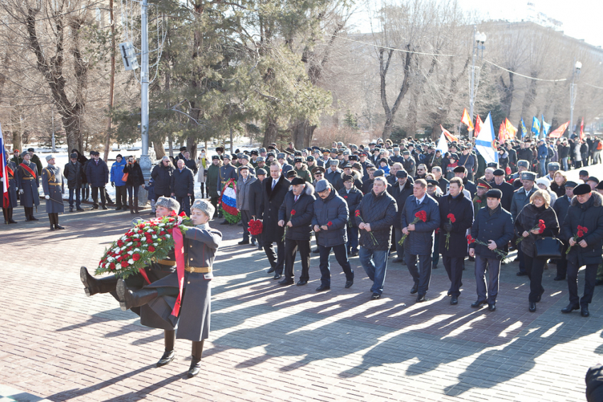 В Волгограде почтили память погибших защитников Отечества