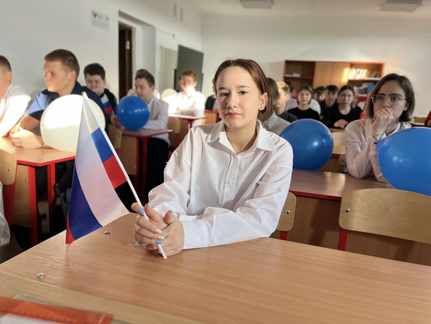 Совет молодежи ЕвроХим-ВолгаКалия провел открытый урок в профклассах Фонда Мельниченко