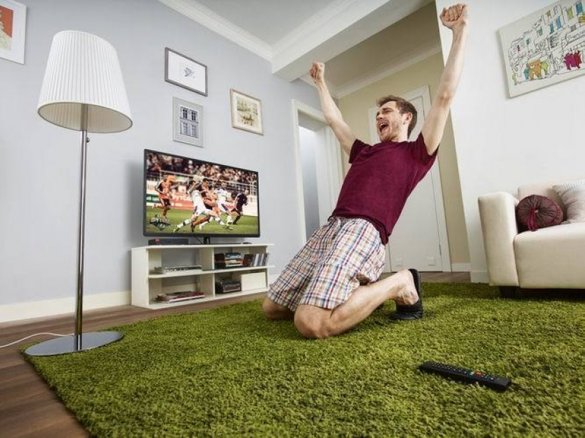 «Ростелеком» дарит фанатам скидку 25% на «Весь Футбол»