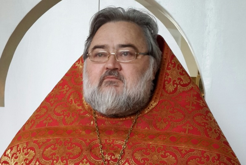 В ковидном госпитале скончался настоятель храма Волгограда