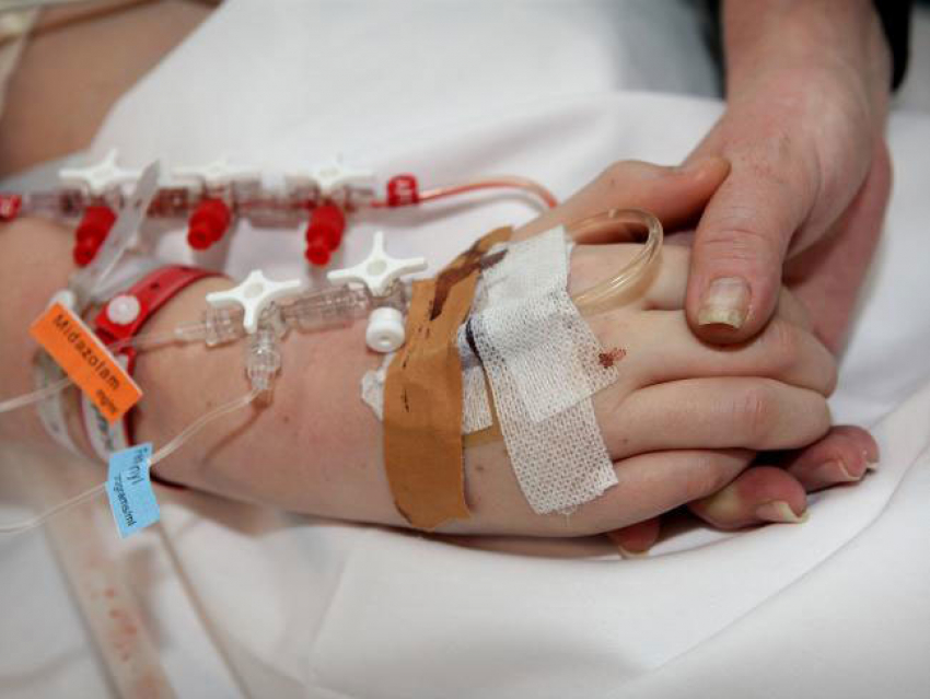 Под Волгоградом восьмиклассница впала в кому после антидепрессантов 