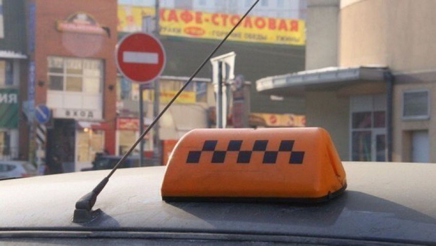 Таксист из Волгограда невольно стал соучастником преступления